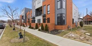 2744 Harrison Street Gallery 4