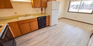 532 Melton Street - A Gallery 5