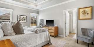 114 Saint Vincent Street Gallery 31