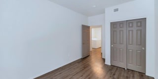 Willow Creek Apartments Gallery 12