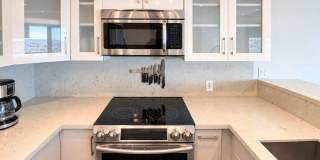 Newport Beach Bay and Oceanfront view | 7th Floor Luxury 2+2 Condo | Newport Towers Gallery 50