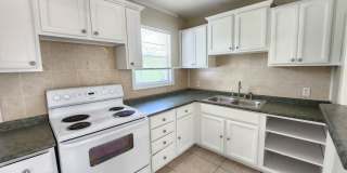 1 Keys Ct Pensacola: MOVE-IN SPECIAL: HALF OFF YOUR FIRST FULL MONTH’S RENT! Gallery 9