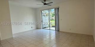 5541 NW 90th Ter Gallery 5
