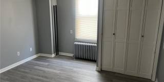 62 E Garrison Gallery 4