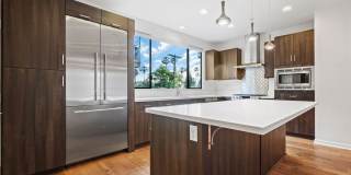 1427 1/2 WATERLOO St 1427 1/2 WATERLOO St Gallery 1