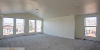 Updated 4BR House with 2 full baths and yard! Gallery 26