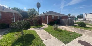 2808 Longwood Drive - A 2808 Longwood Drive - A Gallery 6