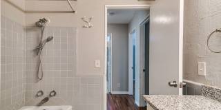 Cute Duplex + Heart of OKC Gallery 16