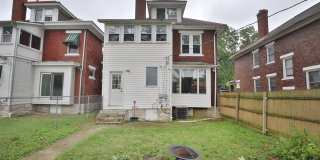 BEAUTIFUL RENOVATED HOME Gallery 33