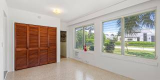 1725 N Lakeside Drive Gallery 21