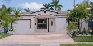 5464 NE 3rd Ave Gallery 1