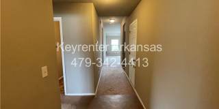 Spacious 3-Bedroom Springdale Home with Fenced Yard Gallery 7