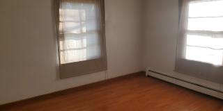 3 bd, 2 ba house NE Columbia, 2nd living room downstairs, fenced, w/d included Gallery 11