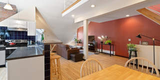 542 George Street Gallery 4