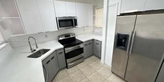 820 SW 6TH CT Gallery 1