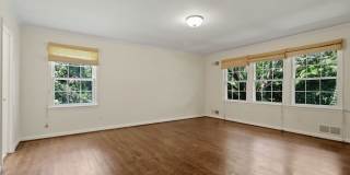 3 Bed 3 Bath - Potomac Falls Rambler - 2 Car Garage Gallery 22
