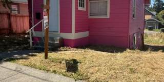 $2,000 gift card & $1000 of the security deposit with signed lease!! Gallery 1