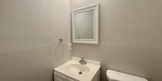 1100 Savannah Drive Gallery 21