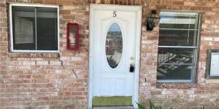 1004 Austin Street Gallery 3