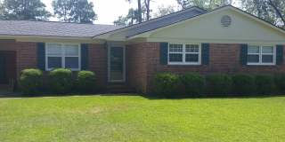 2206 Robinhood Rd Gallery 1