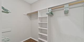 Lakeside Apartments Gallery 19