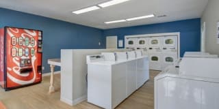 Riverbend Apartments Gallery 20