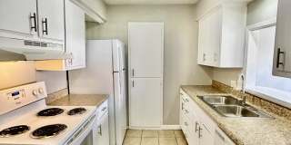 3902 Englewood Circle Gallery 7