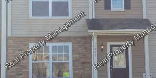 Three Bedroom Town Home Gallery 1
