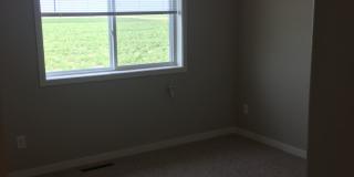 4 Bed 2 Bath Single Family Home Gallery 11