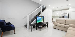 2641 Northeast 212th Terrace Gallery 4