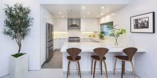 1542 Blue Jay Way Gallery 7