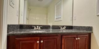 Welcome Home to Comfort and Convenience! Gallery 23