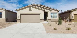3 bed 2 bath home in Huning Ranch! Gallery 3
