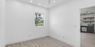 517 NW 1st Street Gallery 16
