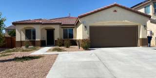 Rosamond 4 bedroom Gallery 1