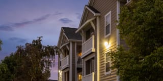 Alexis at Perry Pointe Gallery 9