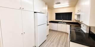 Quaint Home in Desirable Midtown Neighborhood! Gallery 11