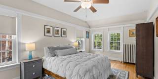 Elegant 4BR Home in University City | Spacious Layout & Prime Location Gallery 1