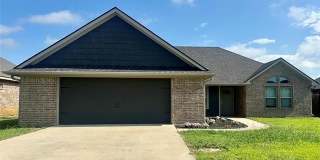 3532 Overland Drive Gallery 2