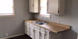 Nice 3 bedroom one bath in the southend Gallery 7