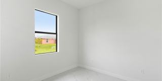 744 Oakridge Avenue S Gallery 14
