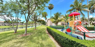 1270 SE 28th Ct Gallery 19
