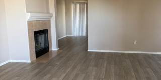 6 bedroom home!  Available Now! Gallery 89