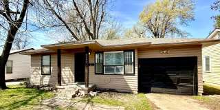 Cute 2BD 1BA Bungalow in Bethany!! Gallery 1