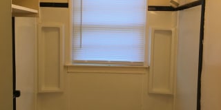2027-2028 School Year Available  / 6 BR, 3 Bath house within walking distance of UVA grounds and the Corner Gallery 7