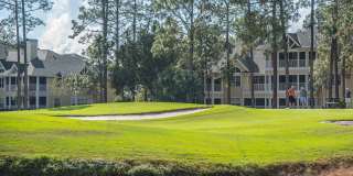 Luxury 4-bedroom - 4 bath with garage Gallery 35