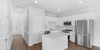 Woodford Station - 3 Bedroom Gallery 1