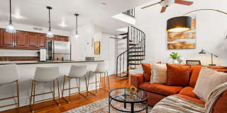 The King's Quarters- 377 King Street, Unit 206 Gallery 10