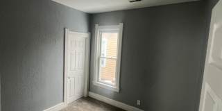 Cute 2 Bed/1bath home close to school Gallery 6