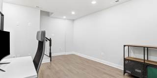 7140 BANBURY Drive Gallery 38